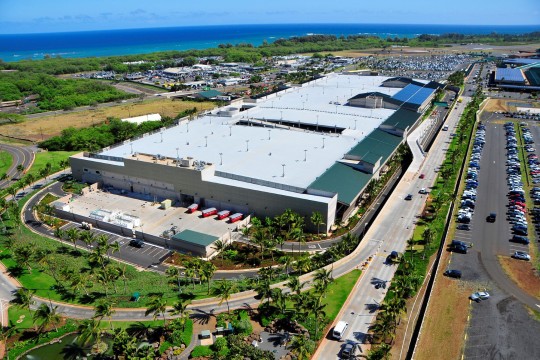 マウイ島カフルイ空港の新レンタカーセンターが完成