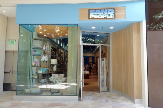 大人気ギフトショップ、Sand Peopleがインターナショナルマーケットプレイスに新店舗をオープン！
