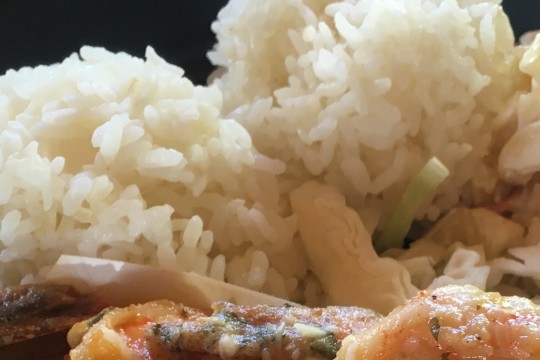 ハワイで稲作⁉ハワイのローカルフードの「ご飯が主食」、その歴史を振り返ると