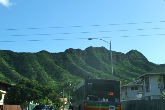 ハワイの風景が見える音楽〜緑のカイマナヒラ（ダイアモンドヘッド）
