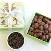 「コナコーヒー」フレーバーのチョコレートマカダミアナッツを期間限定販売