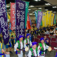 ハワイで沖縄文化に触れる「オキナワン・フェスティバル」