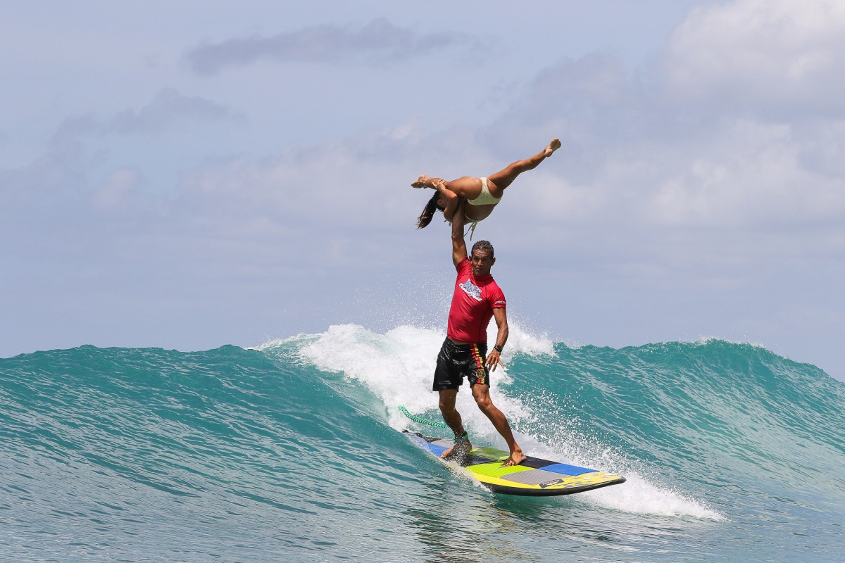 ハワイ最大の海の祭典 デュークス オーシャンフェスト モデルshihoがアジア親善大使に就任 インターナショナル ノービス部門を開催 Allhawaiiオールハワイ