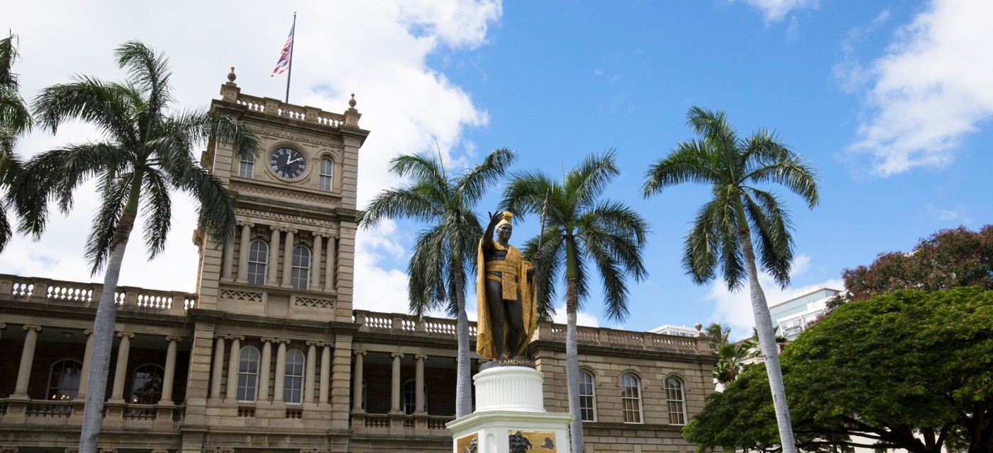 カメハメハ大王像 ハワイの 自然 名所 Allhawaiiオールハワイ