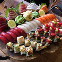 道楽寿司のワイキキ店がリニューアルオープン
