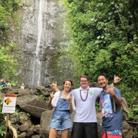 ハワイ情報人気番組「ハワイに恋して」が「ネイチャー＆ユー」のマノアの滝ハイキングツアー」にやって来た！