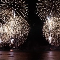 ホノルルフェスティバルのフィナーレを飾る長岡花火