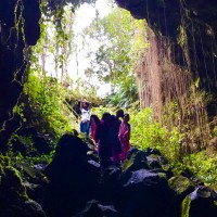 カウマナ洞窟